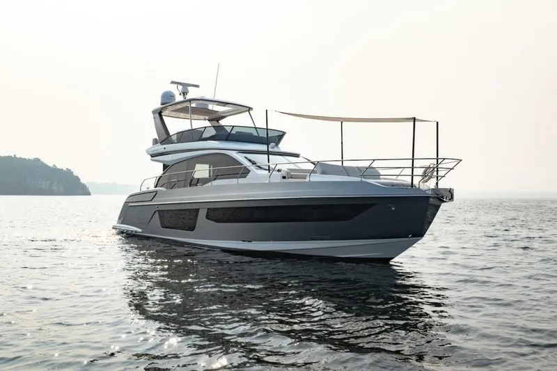 The Image of Azimut Fly 53 2023 - 0