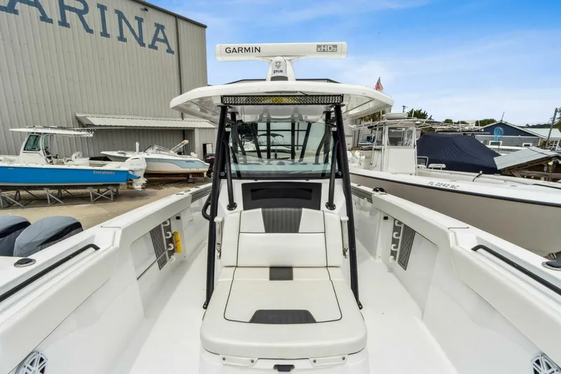 Slide: The Image of Wellcraft 352 Fisherman Center Console 2023 - 23