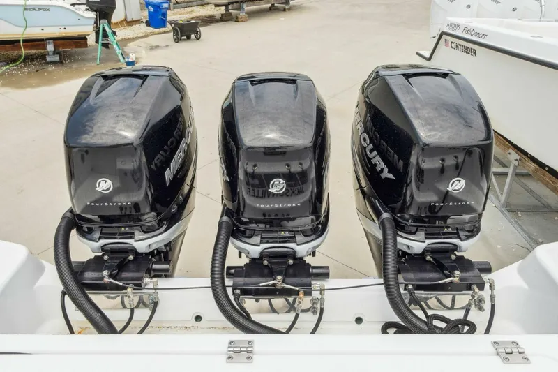 Slide: The Image of Wellcraft 352 Fisherman Center Console 2023 - 7