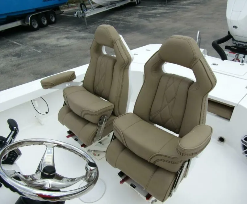 Slide: The Image of Blazer Bay 2550 GTS 2025 - 20
