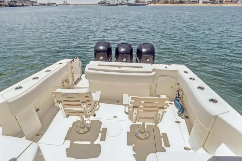 Slide: The Image of Fountain 38 Sportfishing Cruiser 2008 - 3