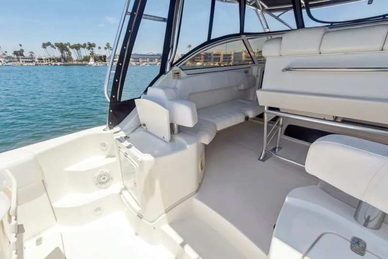 Slide: The Image of Fountain 38 Sportfishing Cruiser 2008 - 4