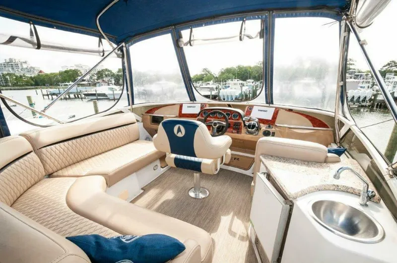 Slide: The Image of Carver Yachts 444 Cockpit Motor Yacht 2002 - 2