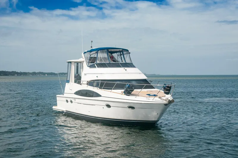 Slide: The Image of Carver Yachts 444 Cockpit Motor Yacht 2002 - 28
