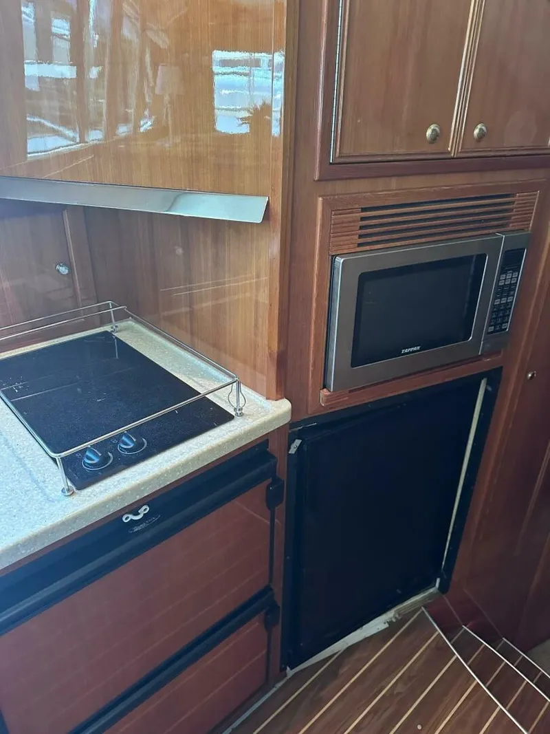 Slide: The Image of Riviera 51 Convertible 2008 - 16