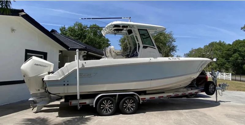 The Image of Boston Whaler 2022 - 0