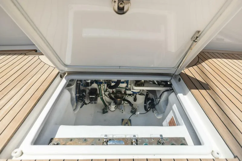 Slide: The Image of Hatteras 2016 - 30