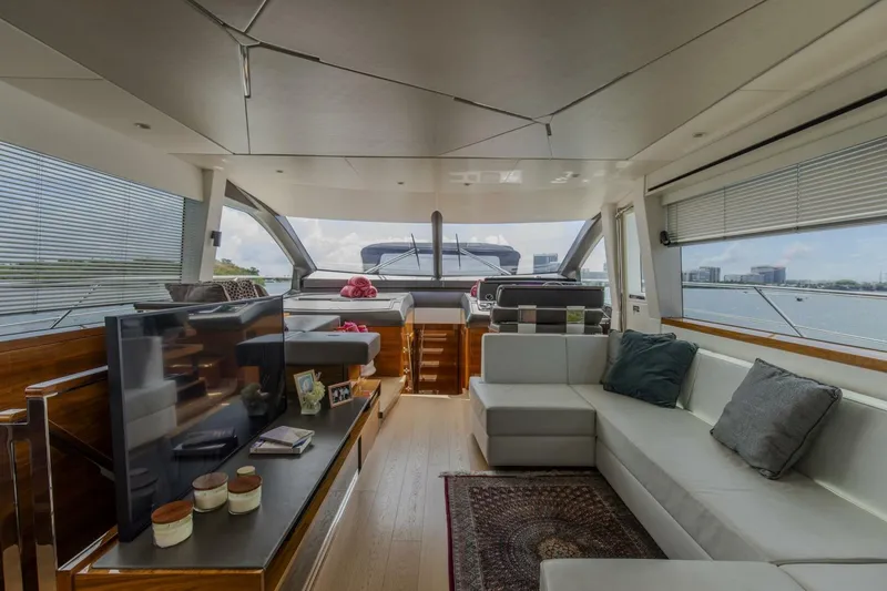 Slide: The Image of Sunseeker Manhattan 2021 - 109