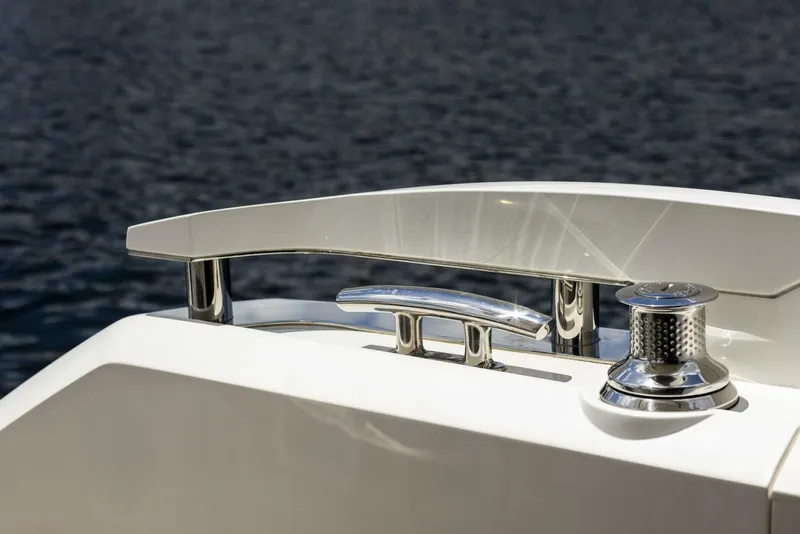 Slide: The Image of Sunseeker Manhattan 2021 - 141