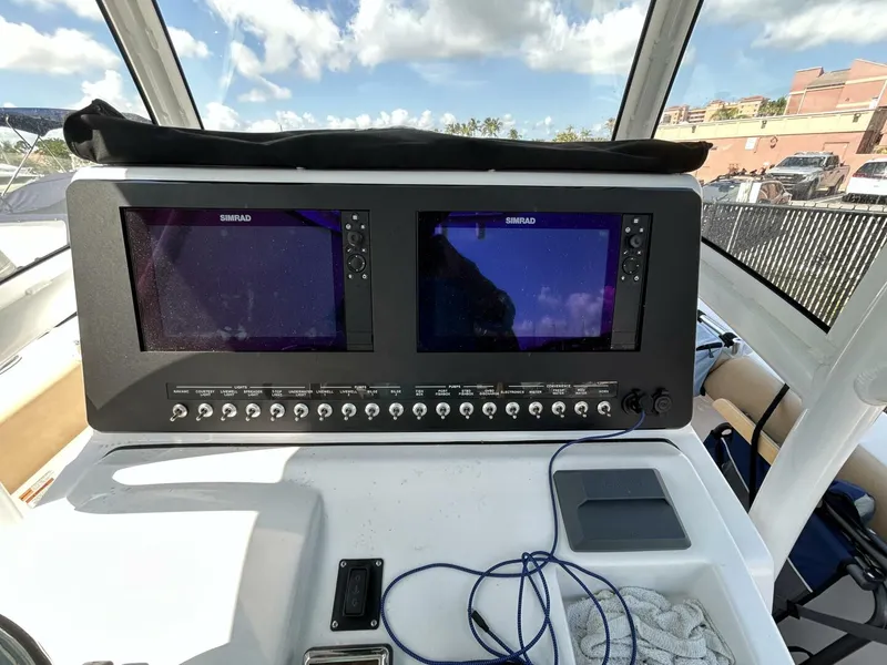 Slide: The Image of Sportsman 282 OPEN 2018 - 19
