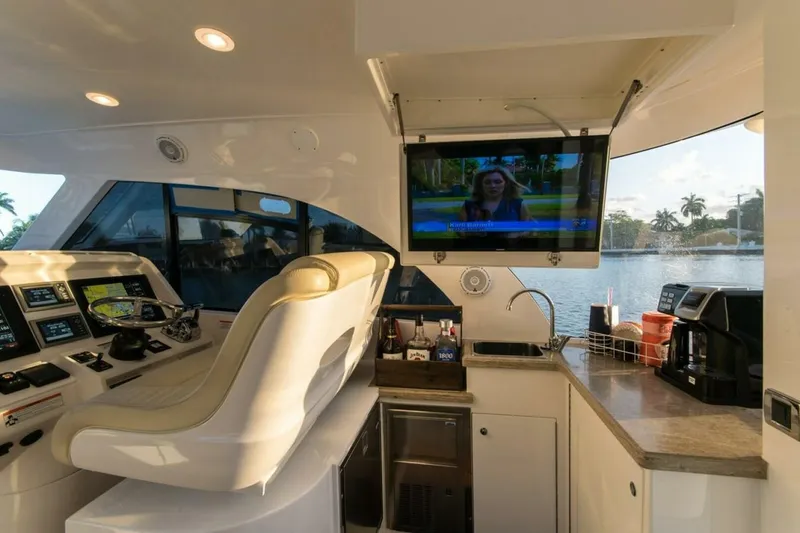 Slide: The Image of Intrepid 475 Sport yacht wheel house 2012 - 29