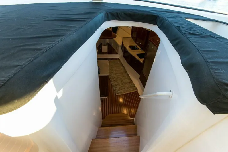 Slide: The Image of Intrepid 475 Sport yacht wheel house 2012 - 34