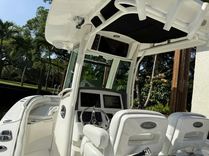 Slide: The Image of Boston Whaler 280 Outrage 2016 - 19