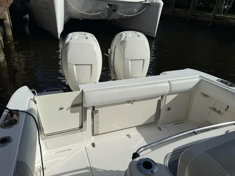 Slide: The Image of Boston Whaler 280 Outrage 2016 - 25
