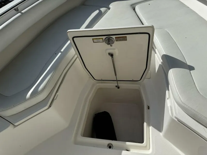 Slide: The Image of Boston Whaler 280 Outrage 2016 - 6