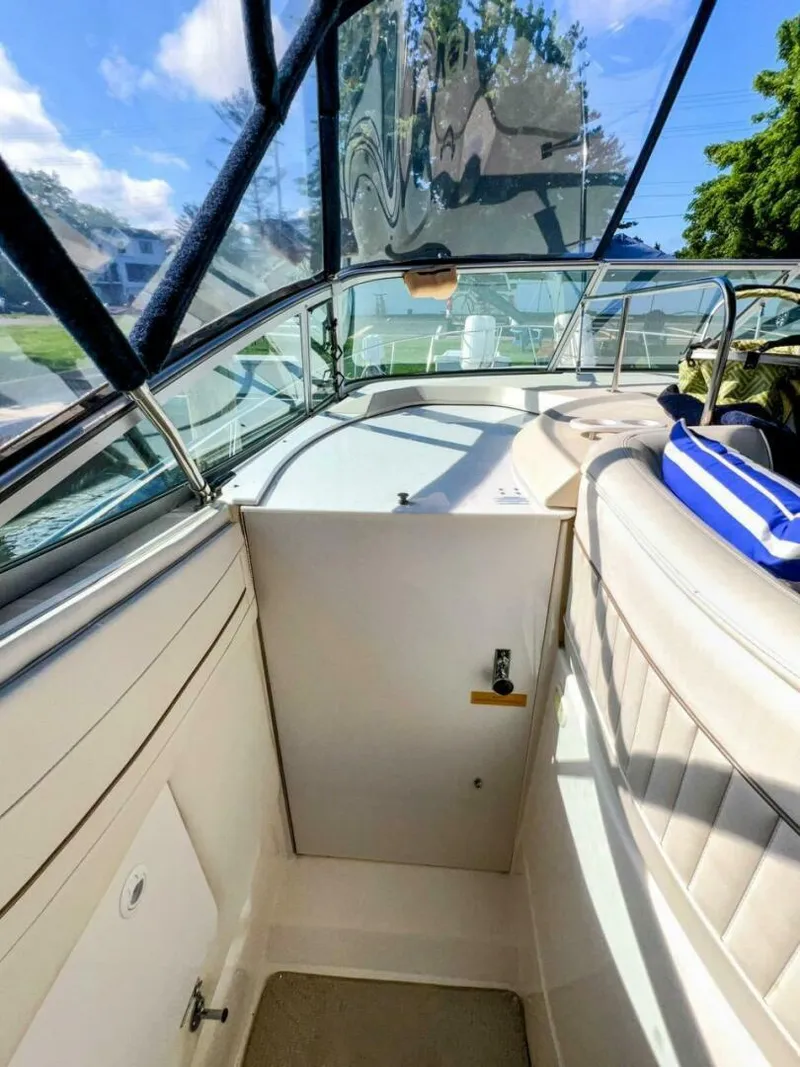 Slide: The Image of Cruisers 3575 Esprit 1998 - 8