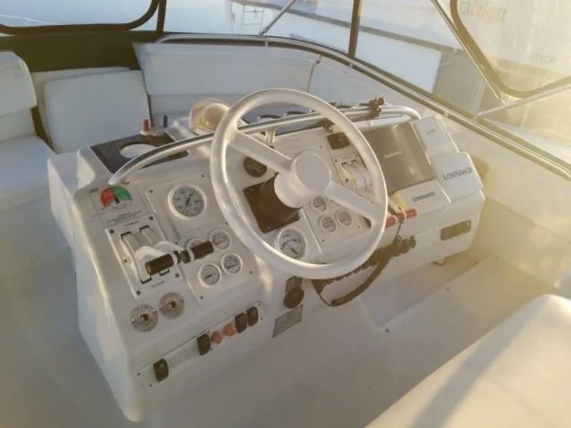 Slide: The Image of Mainship 40 Sedan Bridge 1993 - 12