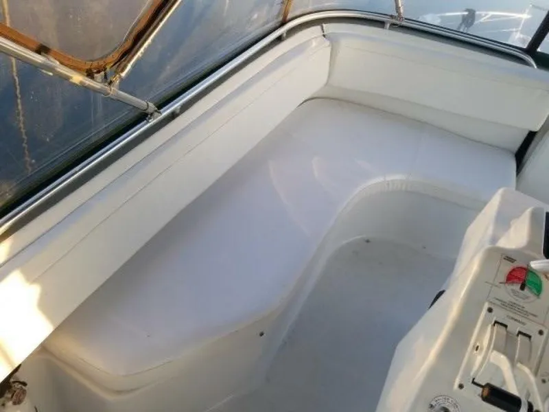 Slide: The Image of Mainship 40 Sedan Bridge 1993 - 13