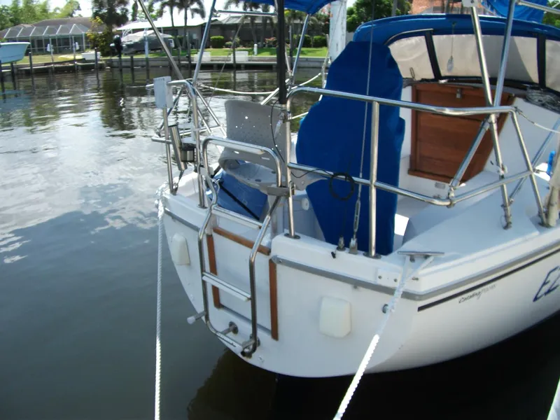 Slide: The Image of Catalina MKII 1992 - 4