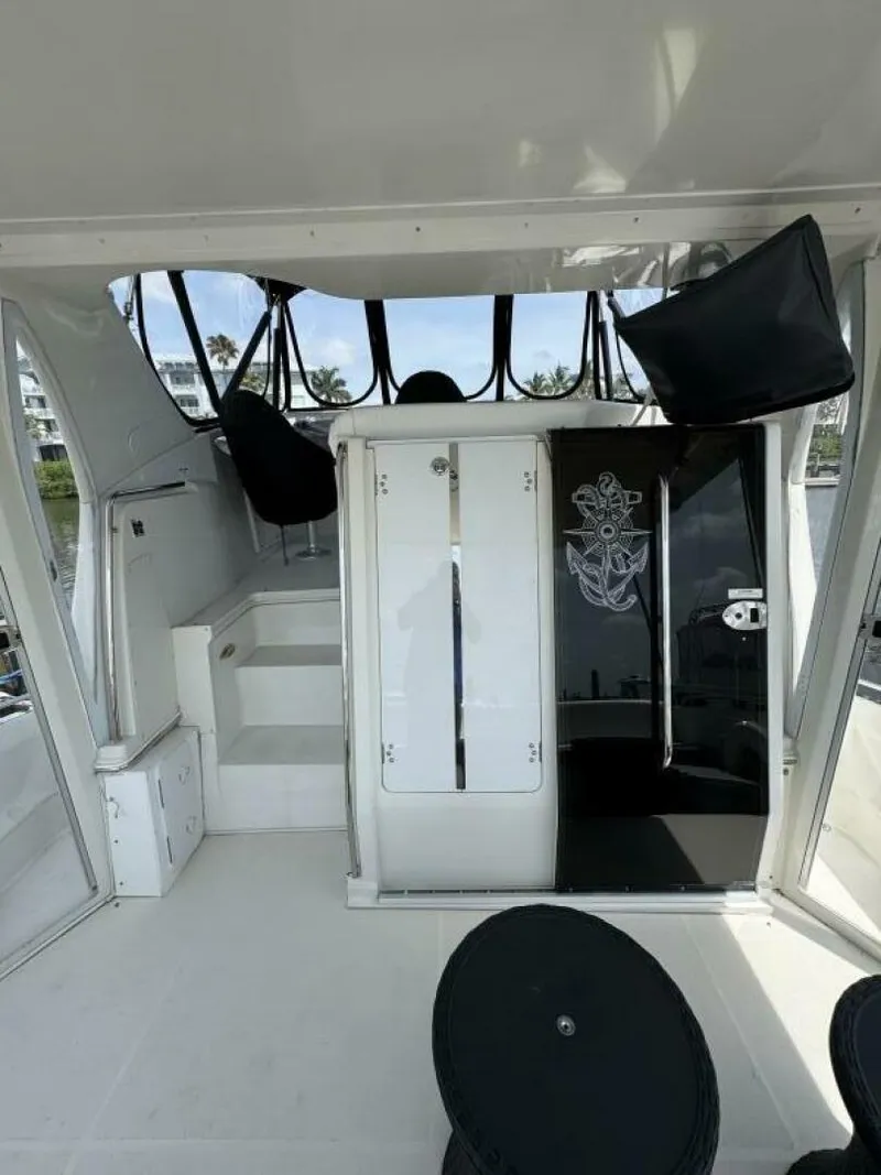 Slide: The Image of Carver Yachts 2005 - 13