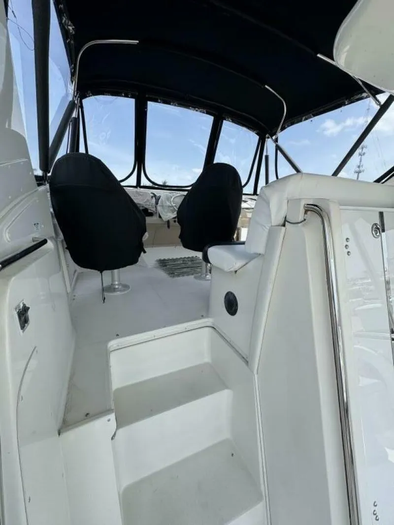 Slide: The Image of Carver Yachts 2005 - 14