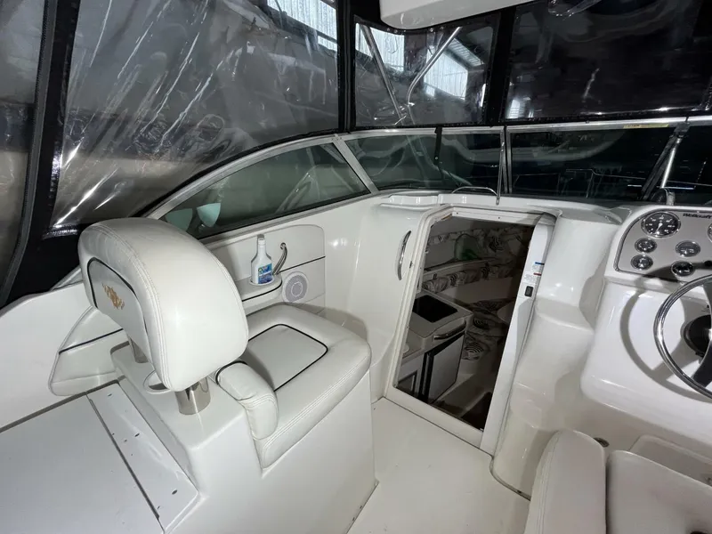 Slide: The Image of Wellcraft 270 Coastal 2001 - 16