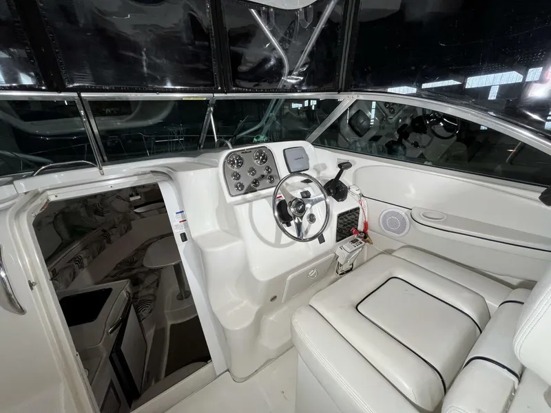 Slide: The Image of Wellcraft 270 Coastal 2001 - 17