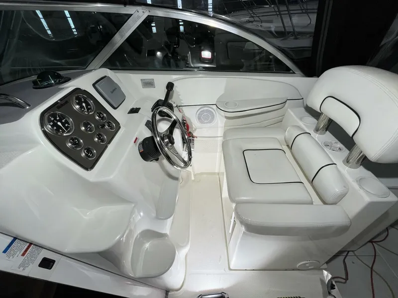 Slide: The Image of Wellcraft 270 Coastal 2001 - 23