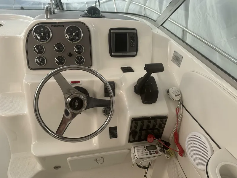 Slide: The Image of Wellcraft 270 Coastal 2001 - 56
