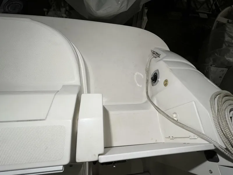 Slide: The Image of Wellcraft 270 Coastal 2001 - 61