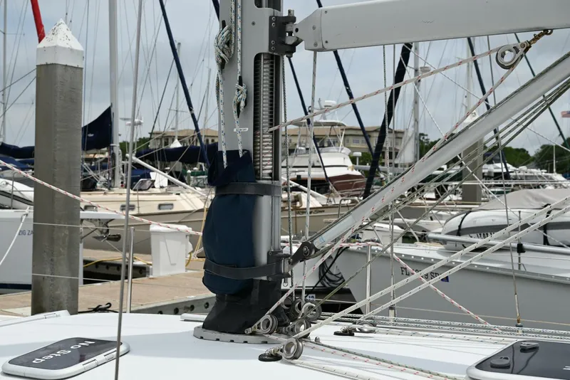 Slide: The Image of Catalina 36 MKII 2002 - 10