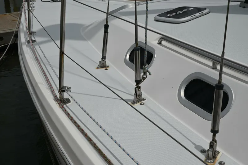 Slide: The Image of Catalina 36 MKII 2002 - 12