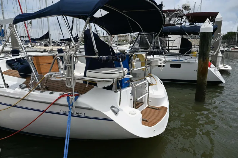 Slide: The Image of Catalina 36 MKII 2002 - 15