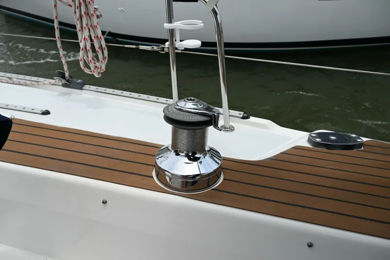 Slide: The Image of Catalina 36 MKII 2002 - 18