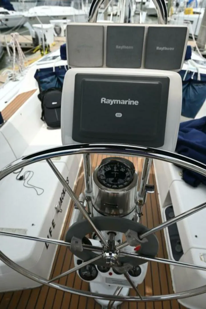 Slide: The Image of Catalina 36 MKII 2002 - 20