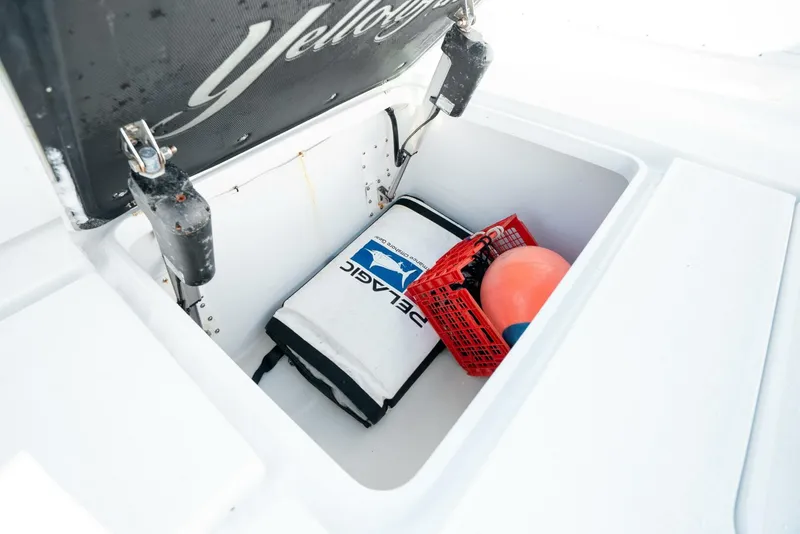 Slide: The Image of Yellowfin 39 2014 - 22