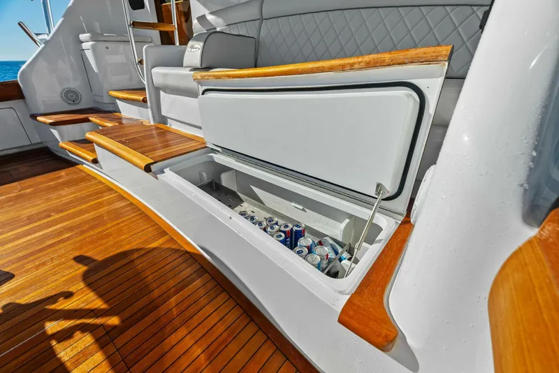 Slide: The Image of Viking 64 Convertible 2023 - 47