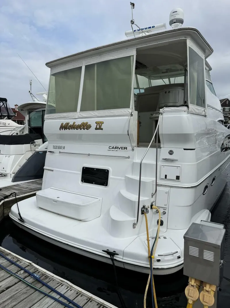 Slide: The Image of Carver Yachts 466 Motor Yacht 2003 - 12