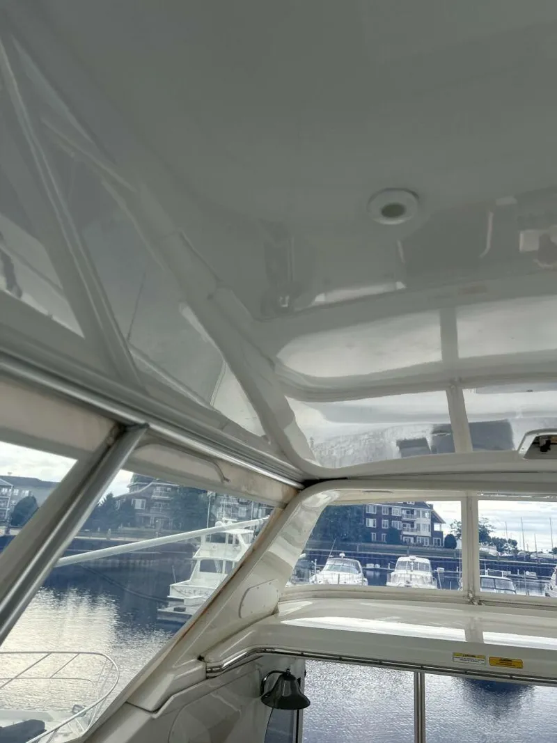 Slide: The Image of Carver Yachts 466 Motor Yacht 2003 - 25