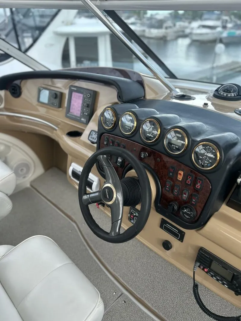 Slide: The Image of Carver Yachts 466 Motor Yacht 2003 - 29
