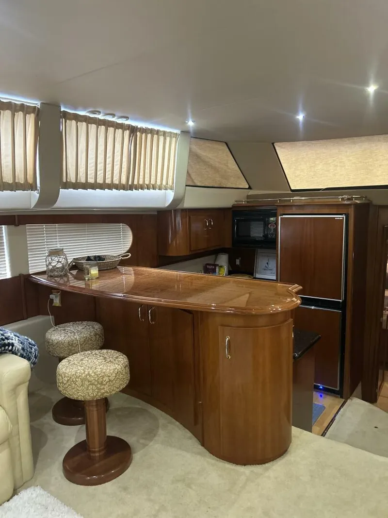 Slide: The Image of Carver Yachts 466 Motor Yacht 2003 - 40