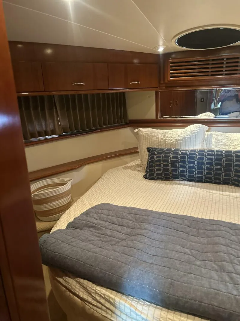 Slide: The Image of Carver Yachts 466 Motor Yacht 2003 - 56