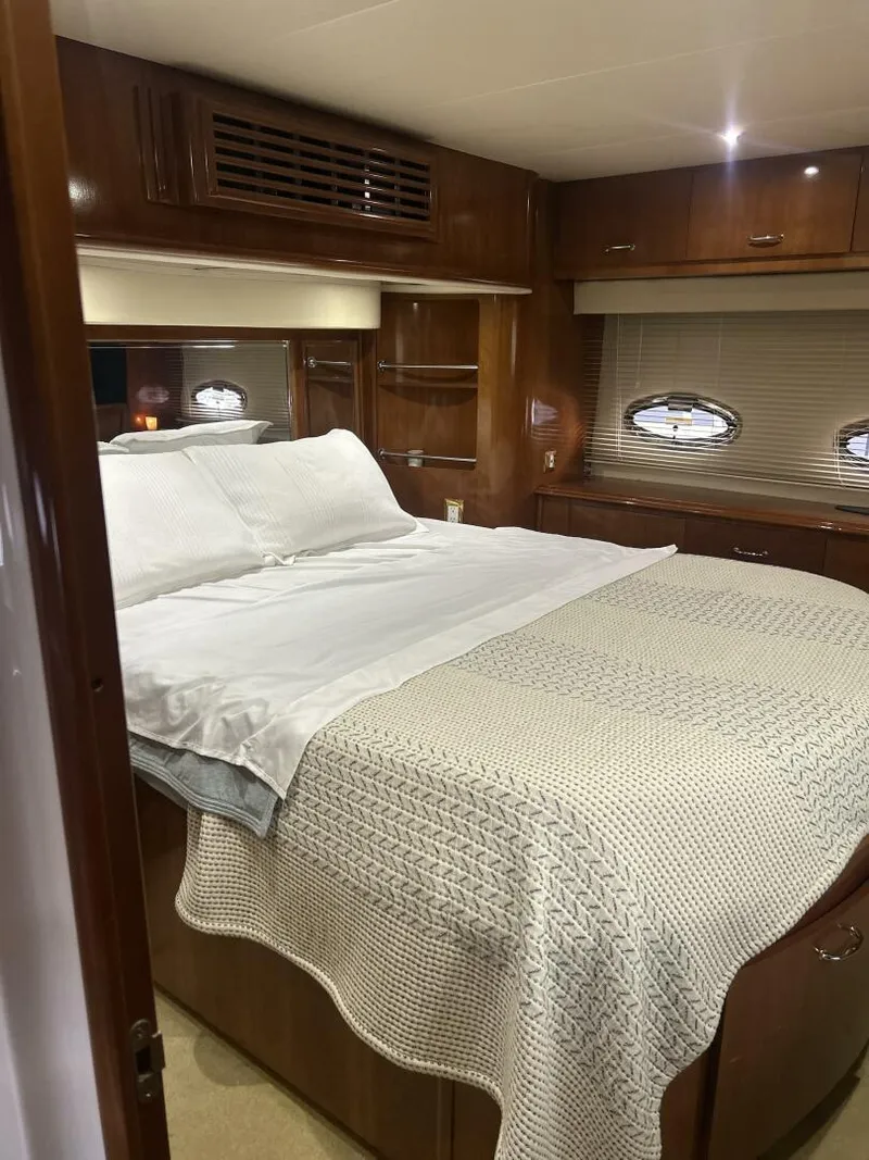 Slide: The Image of Carver Yachts 466 Motor Yacht 2003 - 67