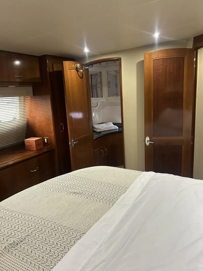 Slide: The Image of Carver Yachts 466 Motor Yacht 2003 - 71