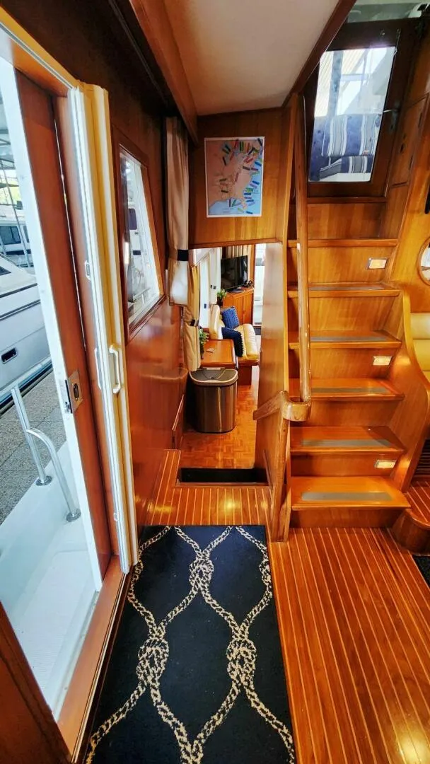 Slide: The Image of Ocean Alexander 511 Classico 2000 - 25