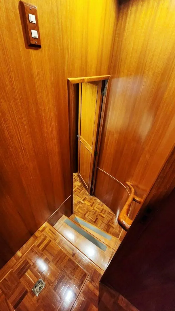 Slide: The Image of Ocean Alexander 511 Classico 2000 - 46