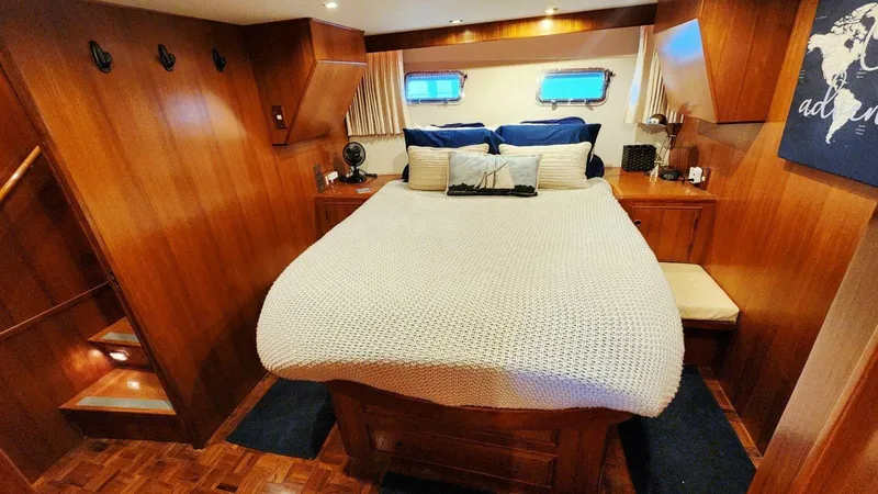 Slide: The Image of Ocean Alexander 511 Classico 2000 - 48
