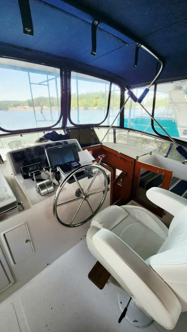 Slide: The Image of Ocean Alexander 511 Classico 2000 - 62