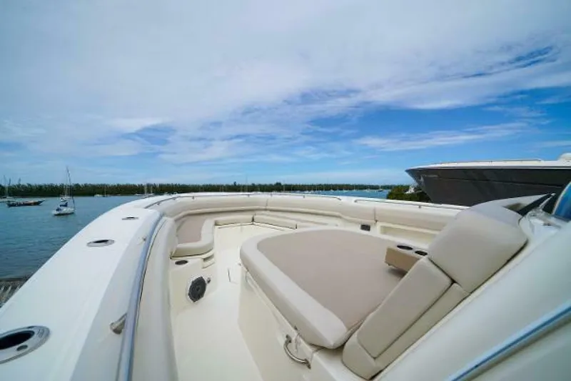Slide: The Image of Boston Whaler 380 Outrage 2018 - 29