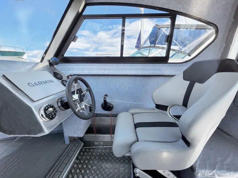 Slide: The Image of Aluminum Cruiser Profisher 750 2024 - 30
